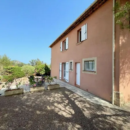 Laurier Comfortable Casa vacanze Saint-Raphaël